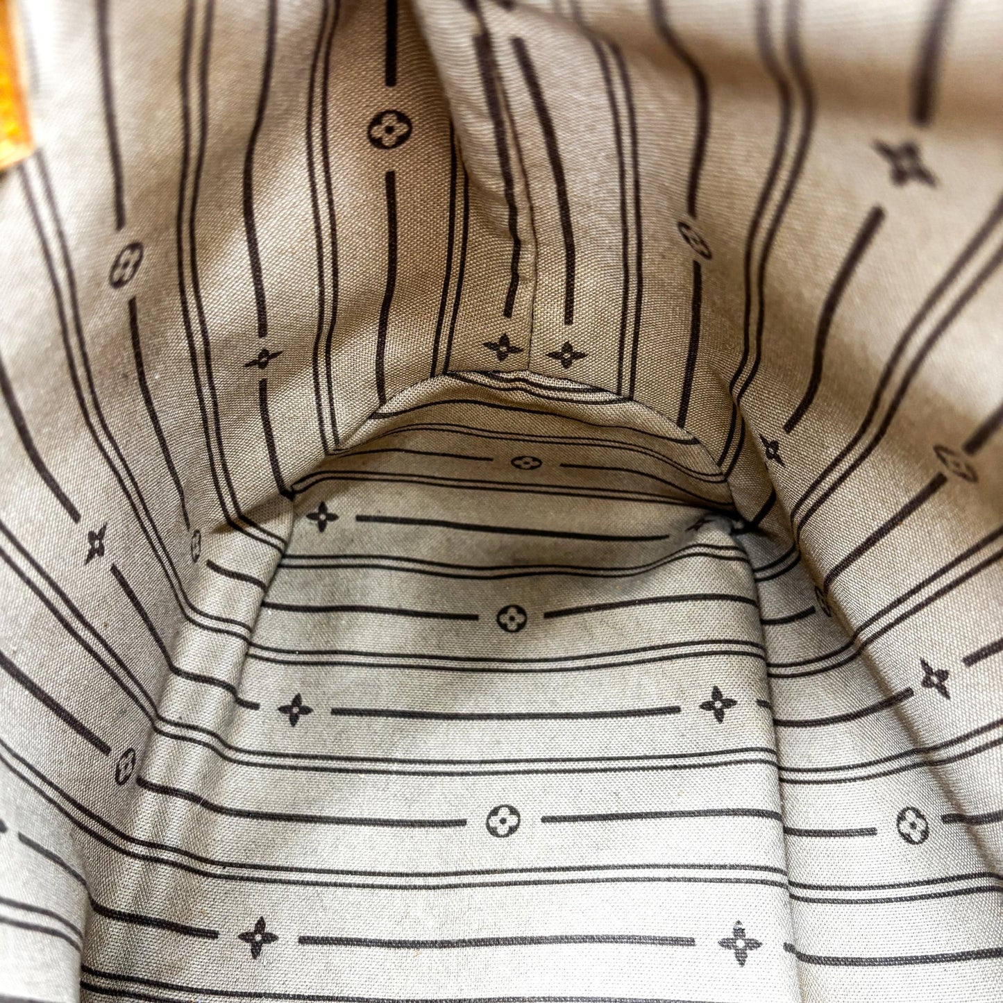 Louis Vuitton Monogram Delightful MM