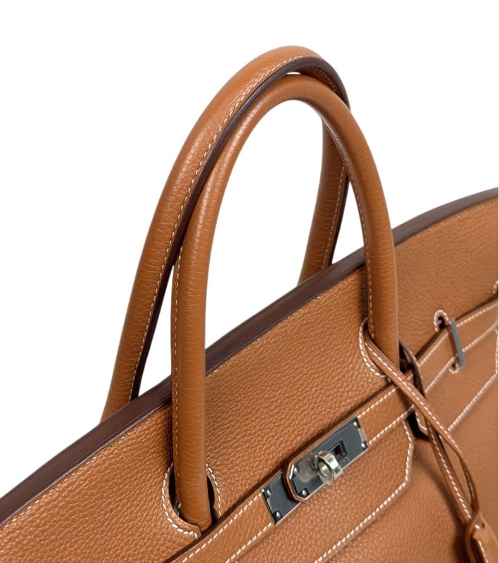 Hermès Birkin 40 Square with "O" Engraving