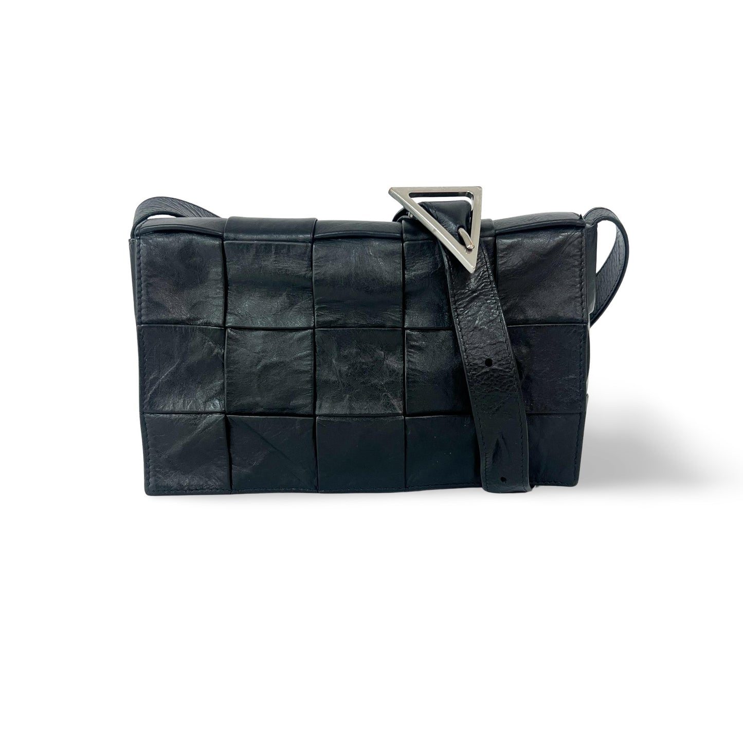 Bottega Veneta Cassette Bag Black Vintage Calf Silver Hardware