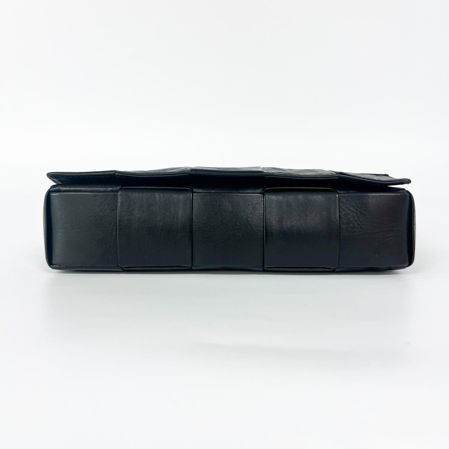 Bottega Veneta Cassette Bag Black Vintage Calf Silver Hardware