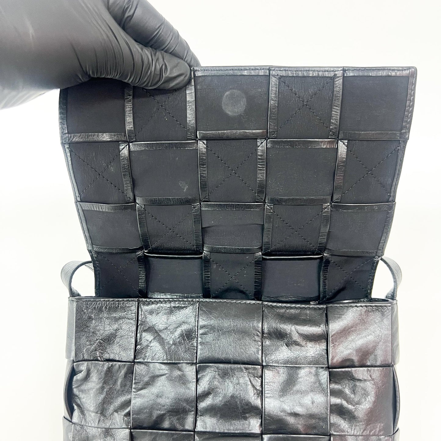 Bottega Veneta Cassette Bag Black Vintage Calf Silver Hardware