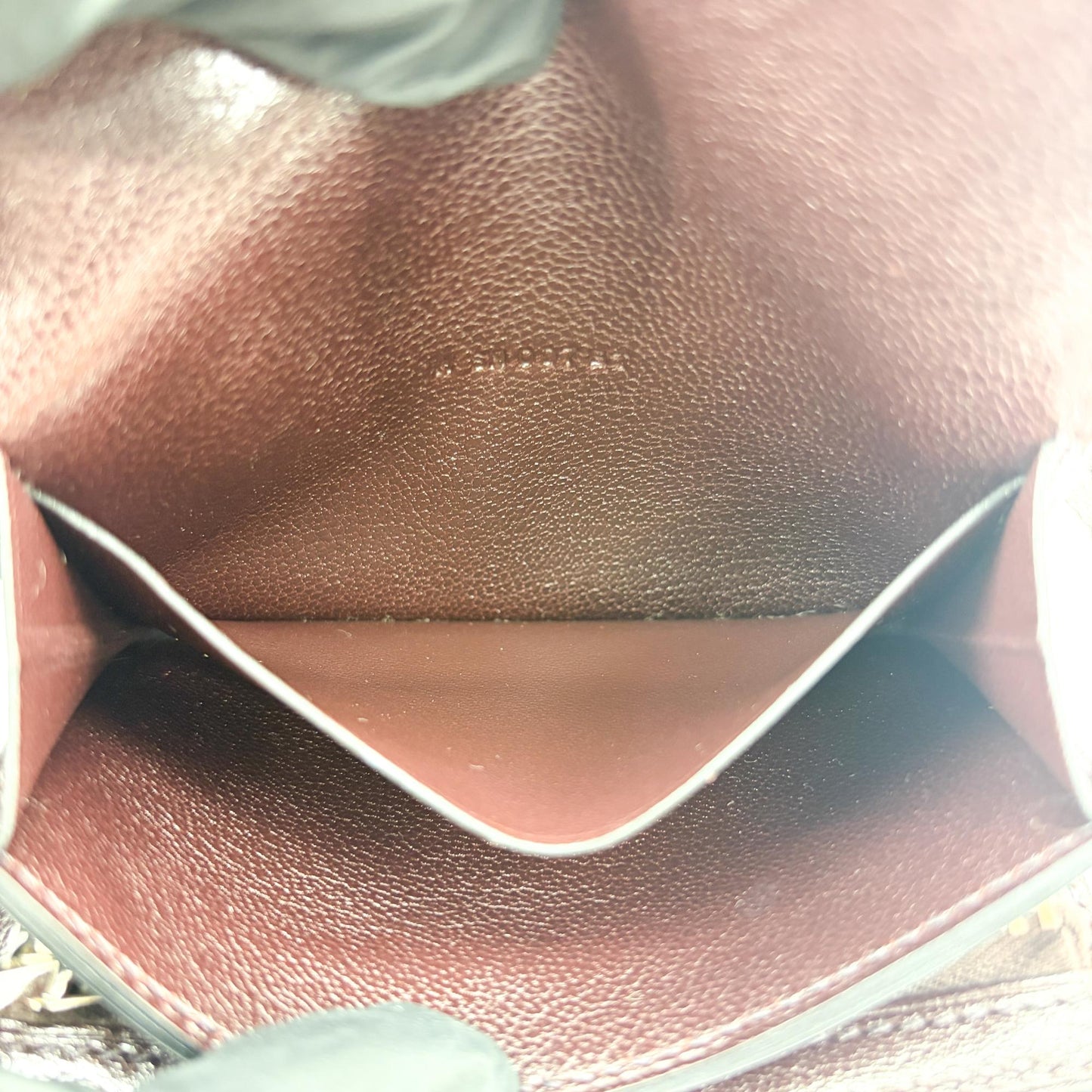 Hermès Kelly Pocket Slim Wallet Goatskin Electrum Hardware Rouge Selier