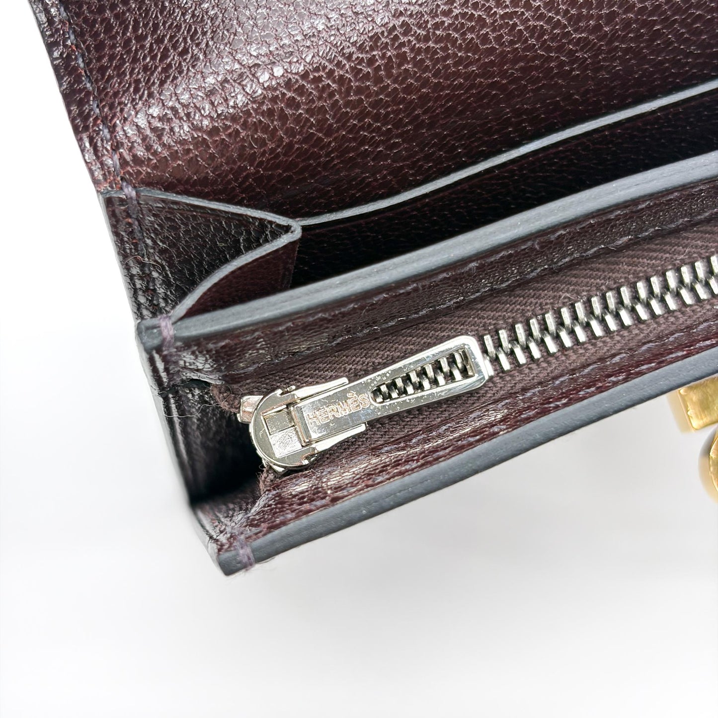 Hermès Kelly Pocket Slim Wallet Goatskin Electrum Hardware Rouge Selier