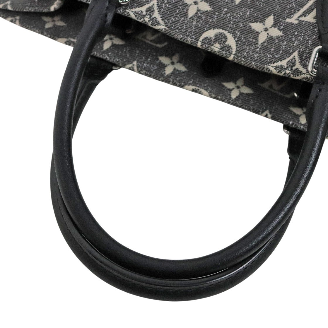 Louis Vuitton Denim On the Go Shoulder Bag MM