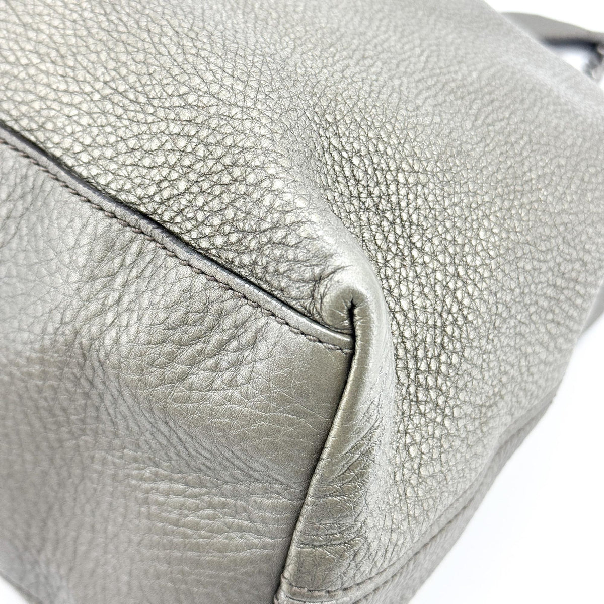Gucci Soho Interlocking G Chain Crossbody Bag Metallic Dark Gray