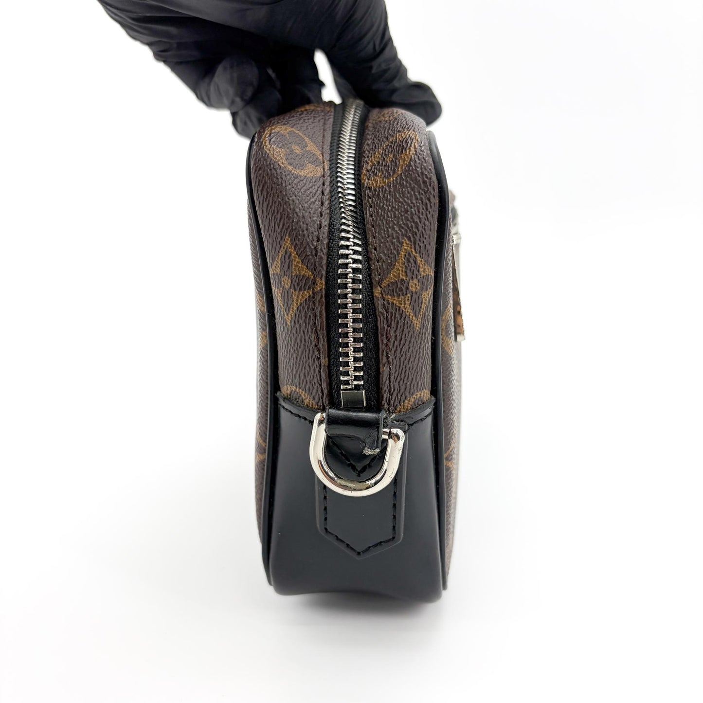 Louis Vuitton Monogram Truth Toilette 28 Brown
