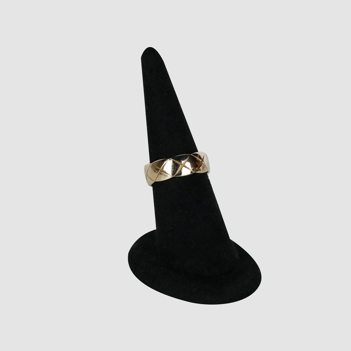 53 Coco Crush Small Ring J10817