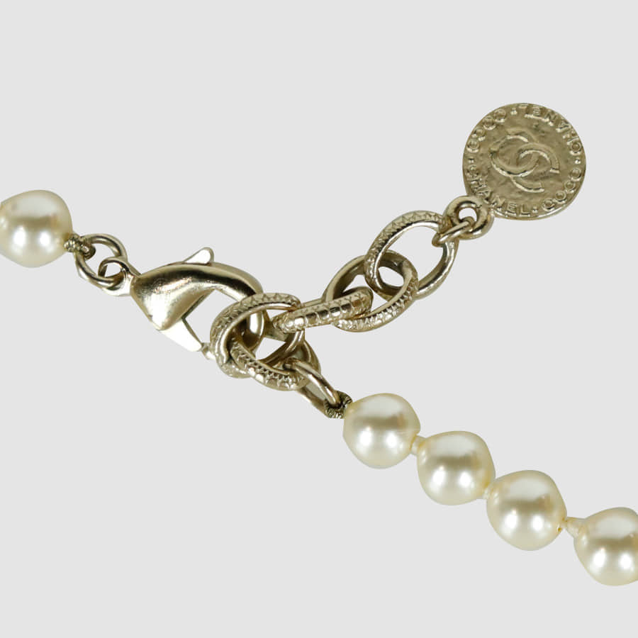 CC Pearl Necklace A64757