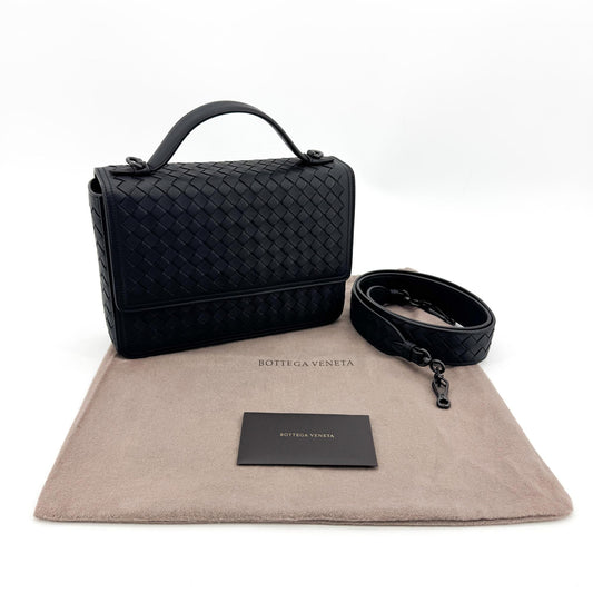 Bottega Veneta Intrecciato Alumna Top Handle Bag Black