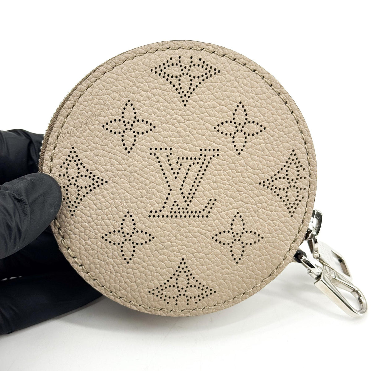 Louis Vuitton Mahina Bella Galette