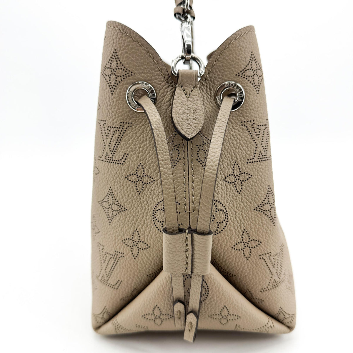 Louis Vuitton Mahina Bella Galette