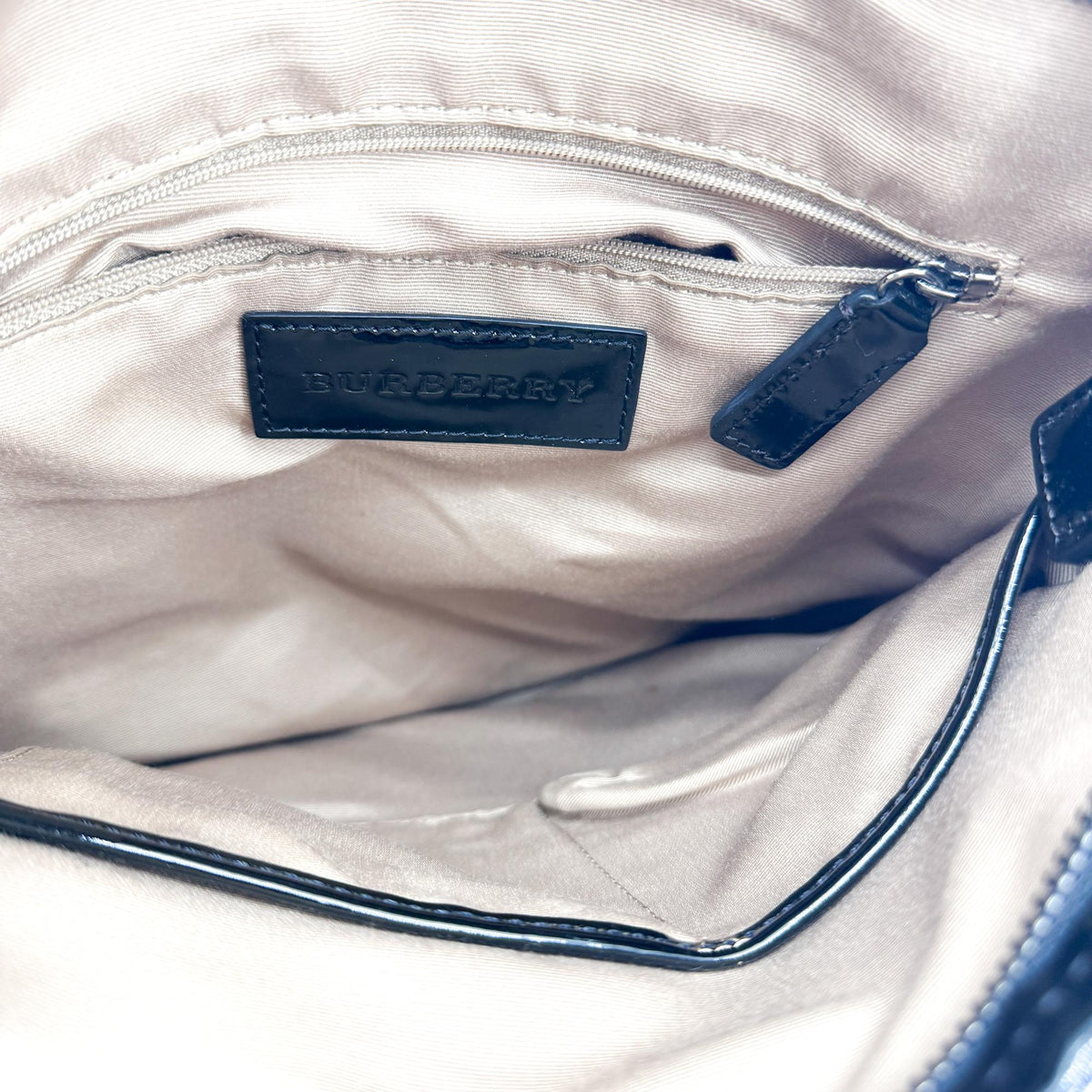 バーバリー ハウスチェック パテントトリム クロスボディバッグ ベージュ ブラック