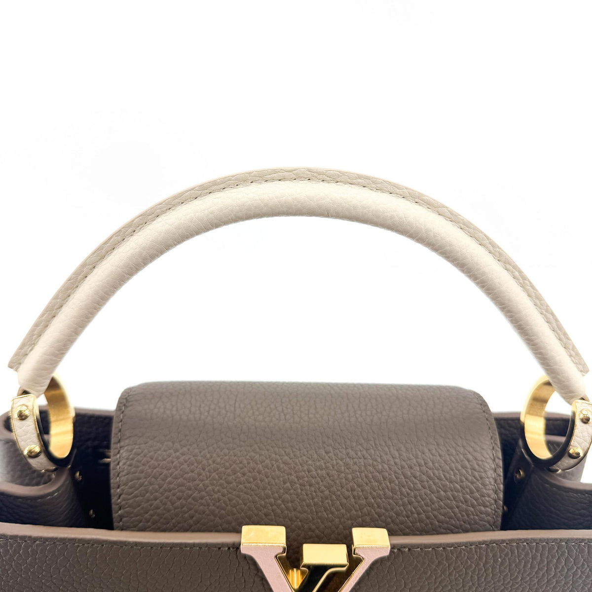 Louis Vuitton Capucines MM