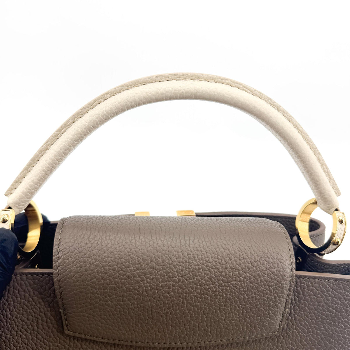 Louis Vuitton Capucines MM