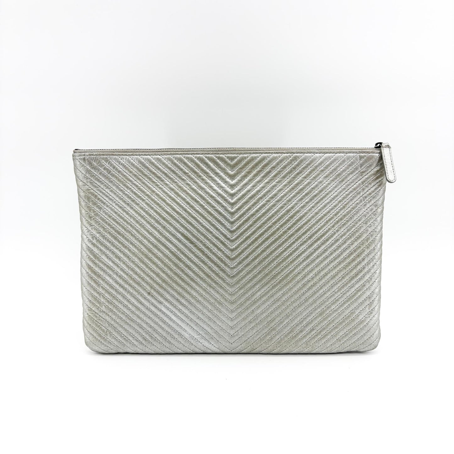 Chanel Chevron Metallic Large O-Case Silver