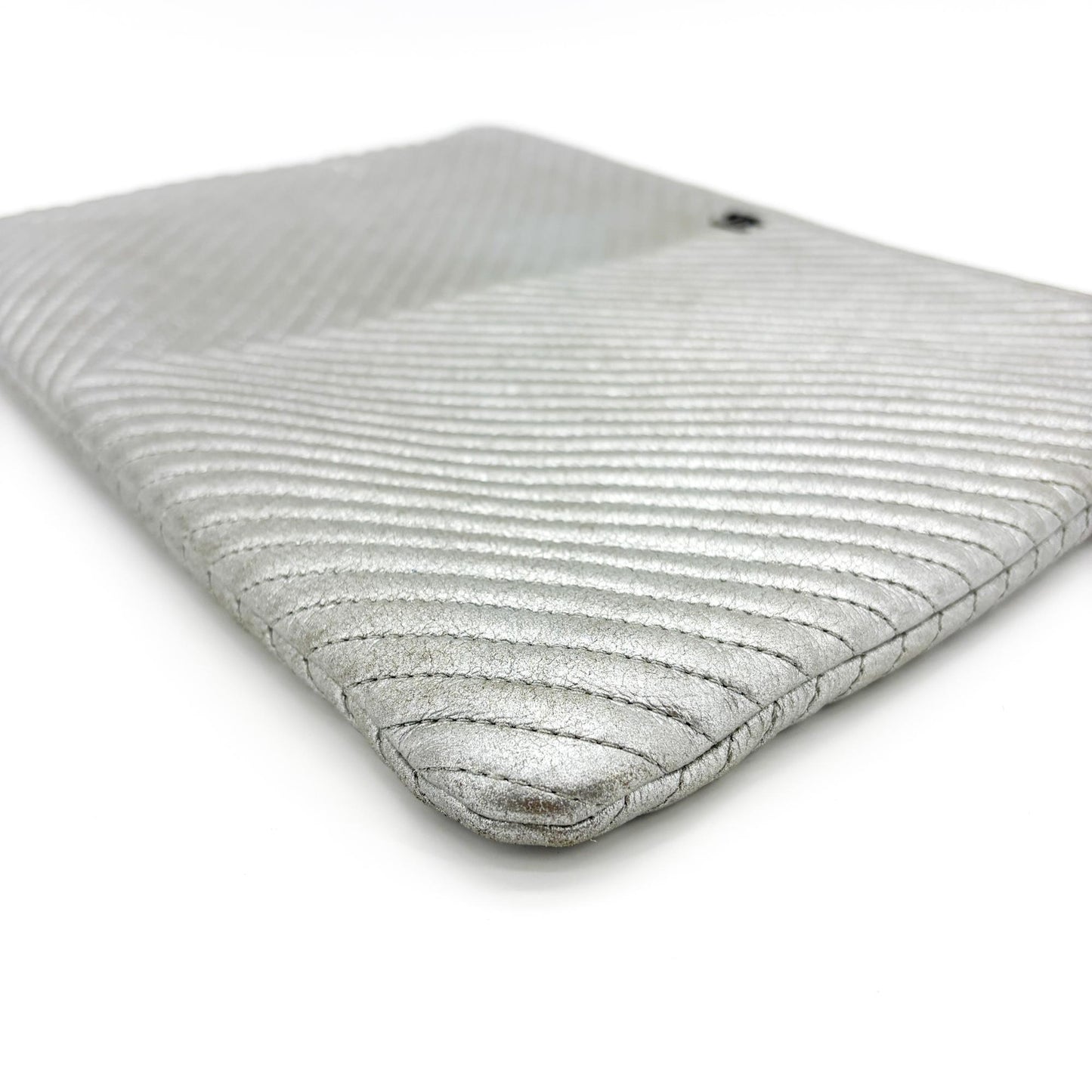 Chanel Chevron Metallic Large O-Case Silver