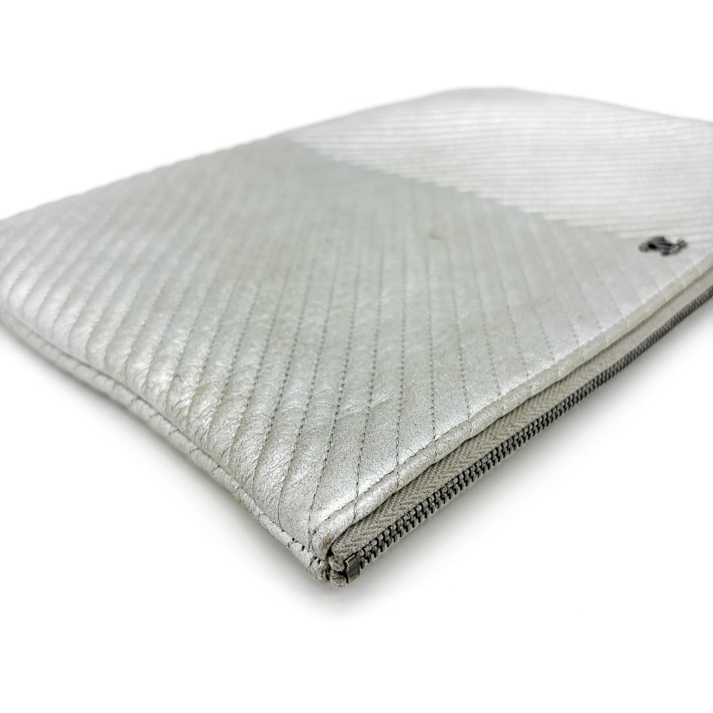 Chanel Chevron Metallic Large O-Case Silver