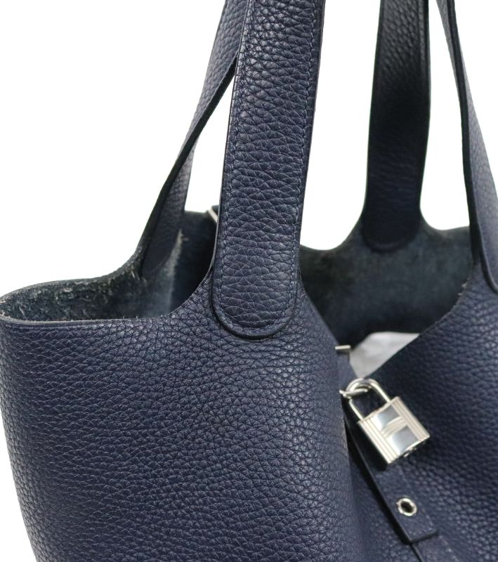 Hermès Picotan 22 Navy with Silver-Toned D-Stamp