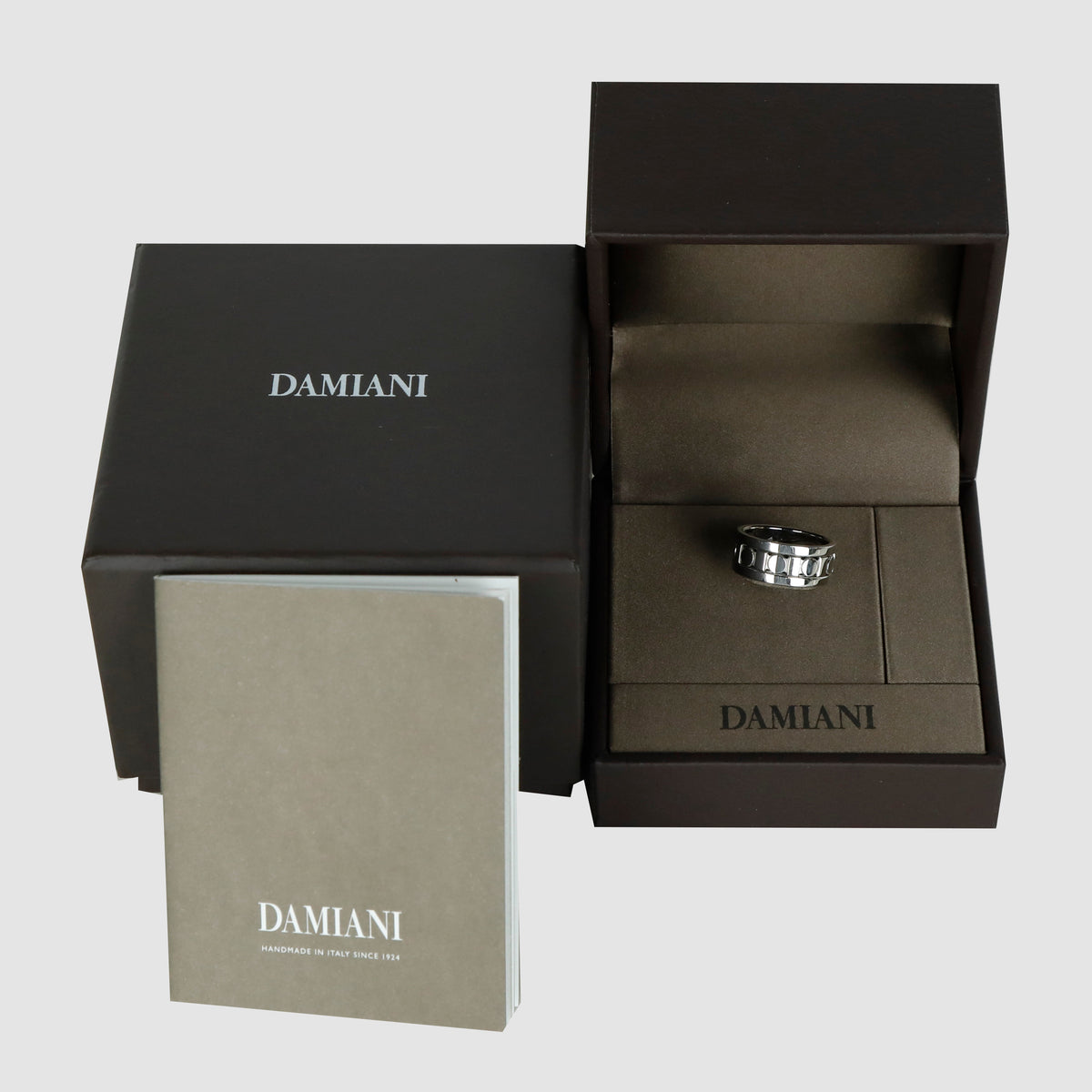 12 Belle Époque Reel White Gold Ring