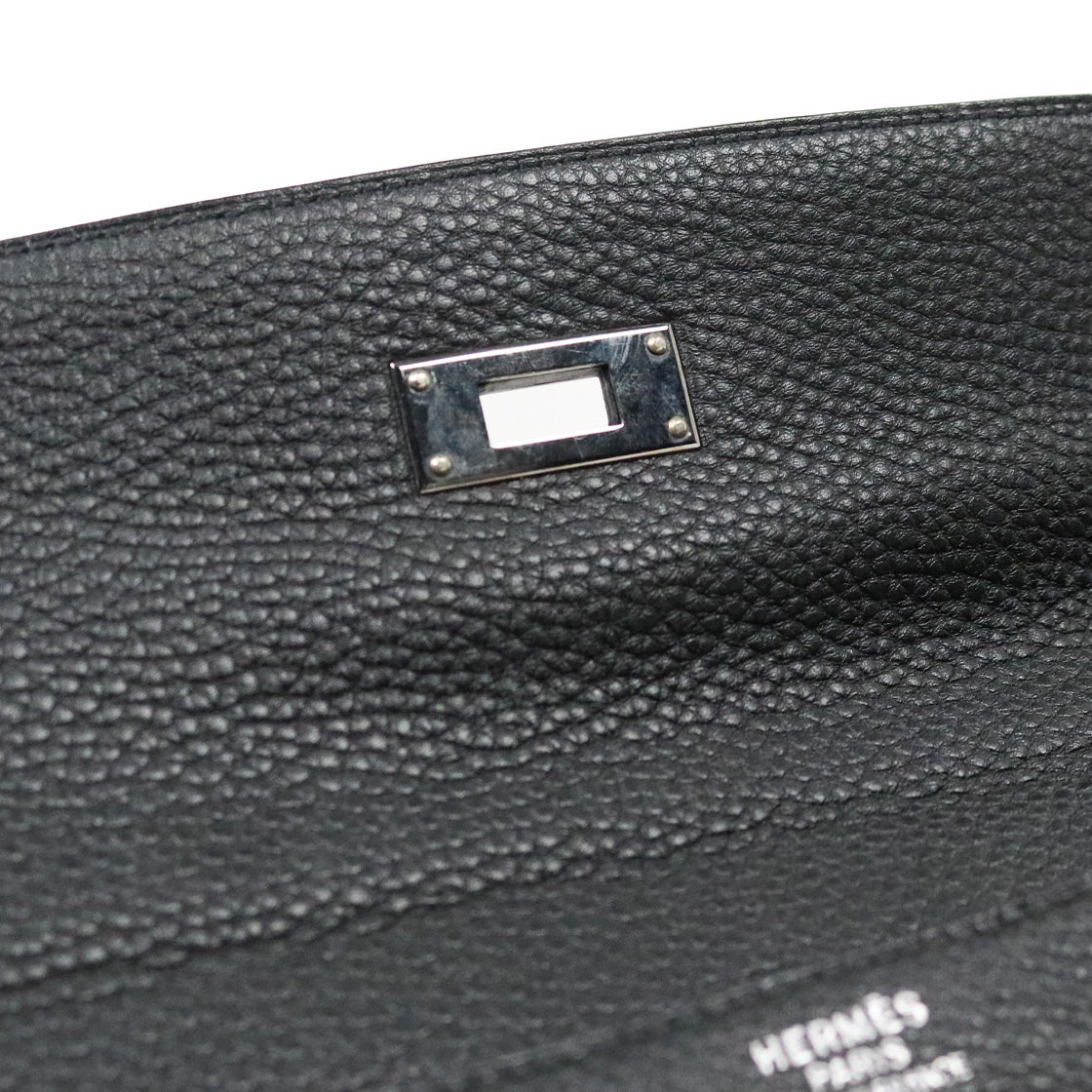Hermès Kelly 32 Square with “I” Engraving