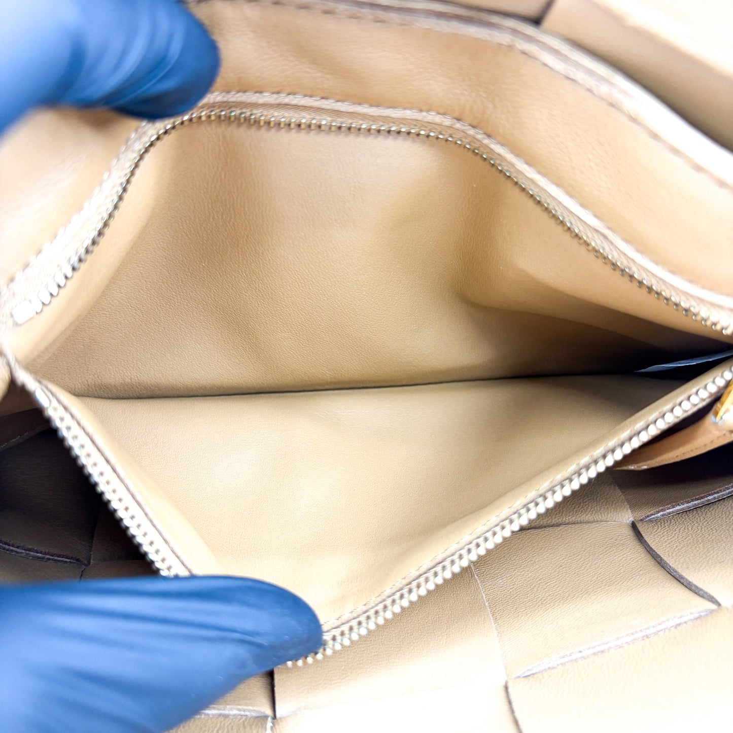 Bottega Veneta Cassette Bag Caramel