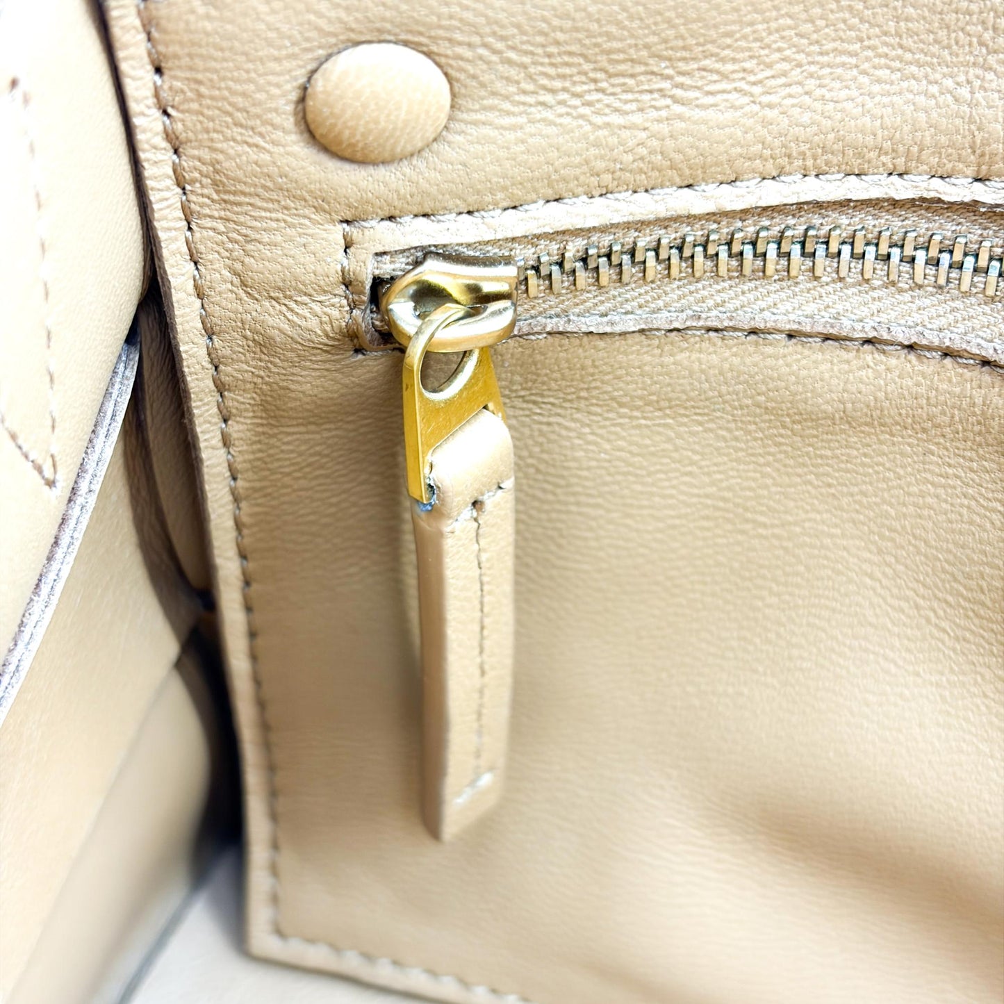 Bottega Veneta Cassette Bag Caramel