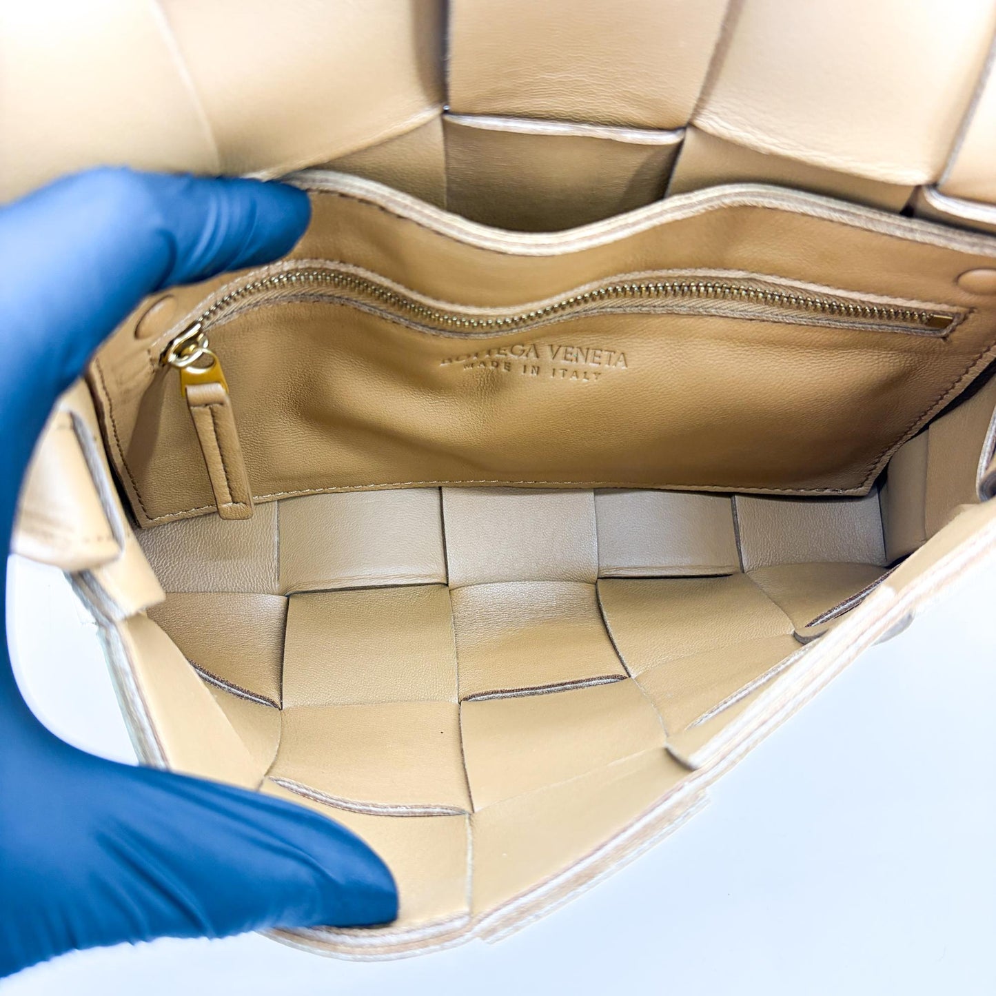 Bottega Veneta Cassette Bag Caramel