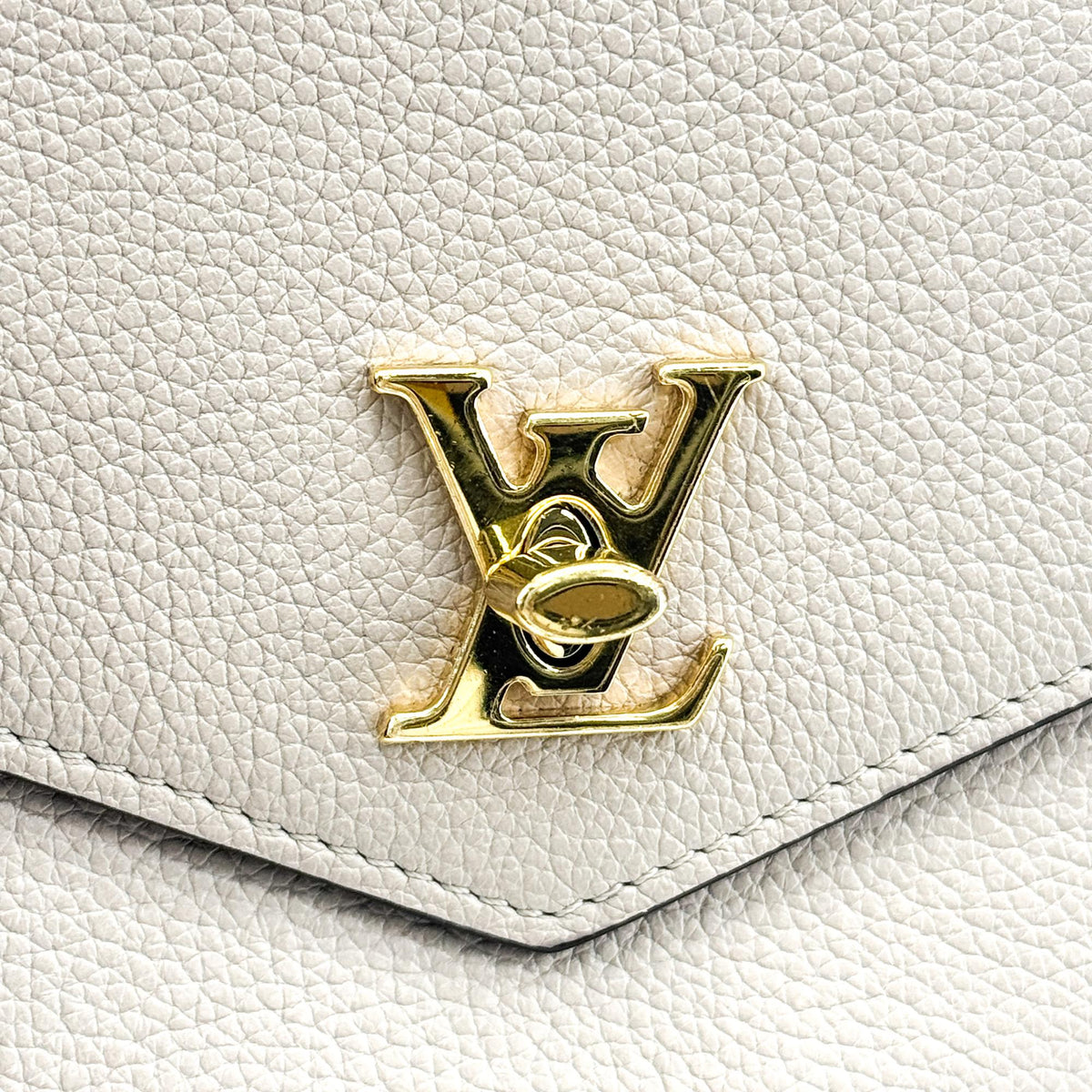 Louis Vuitton Lockme Pochette Chain Wallet Galette