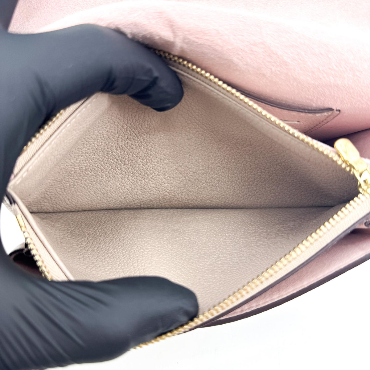 Louis Vuitton Lockme Pochette Chain Wallet Galette