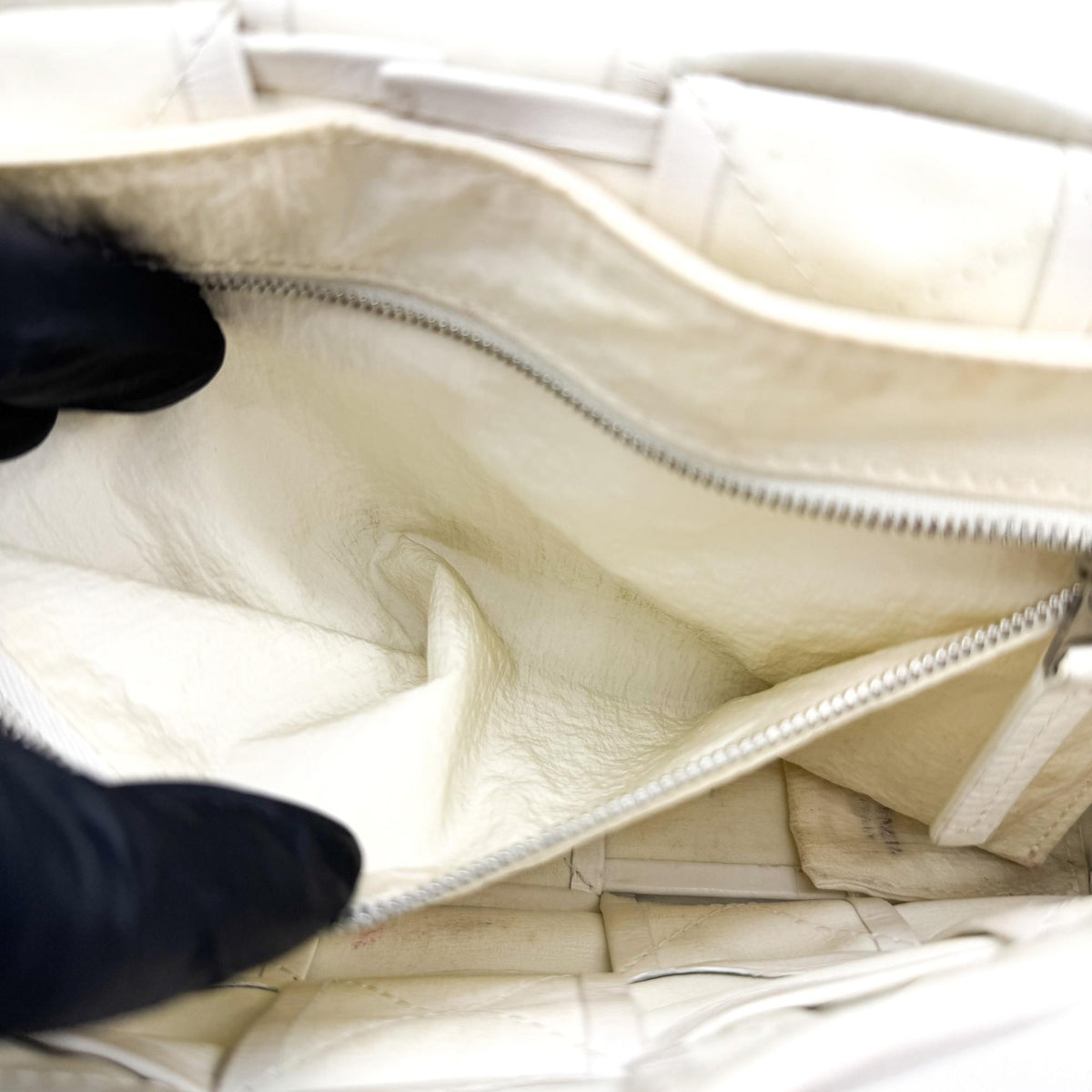 Bottega Veneta Cassette Bag White