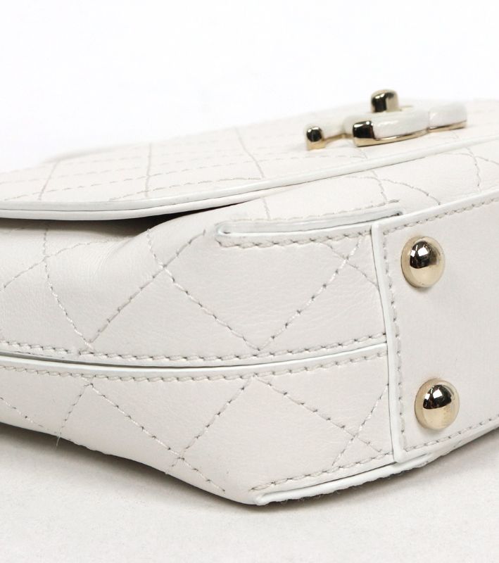 Chanel White Quilted CC Flap Chain Shoulder Bag with Flap