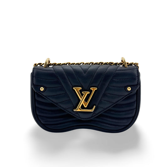 Louis Vuitton New Wave Chain Bag MM Black