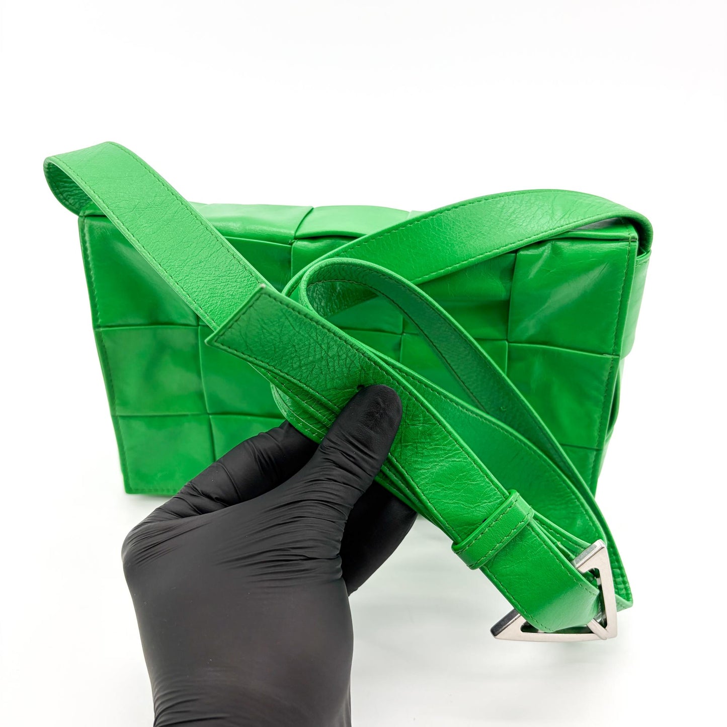 Bottega Veneta Intrecciato Weaving Paraket Cassette Bag Green