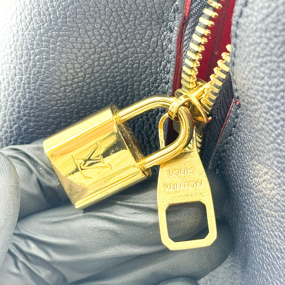 Louis Vuitton Montaigne BB Monogram Empreinte Marine Rouge