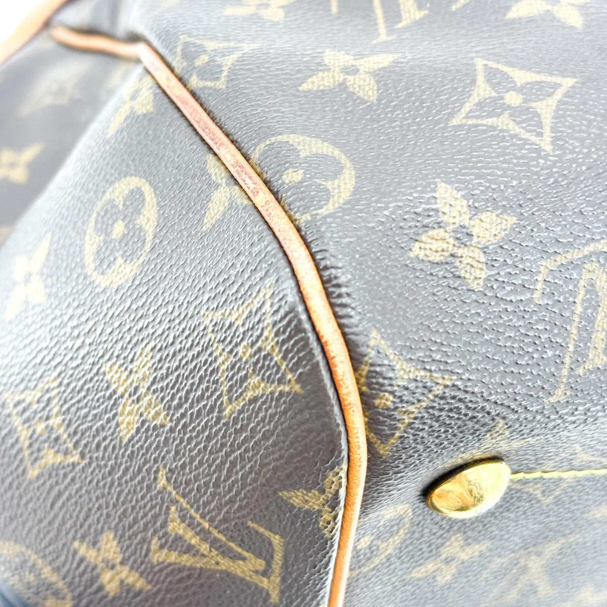 Louis Vuitton Monogram Tivoli GM Crossbody Bag