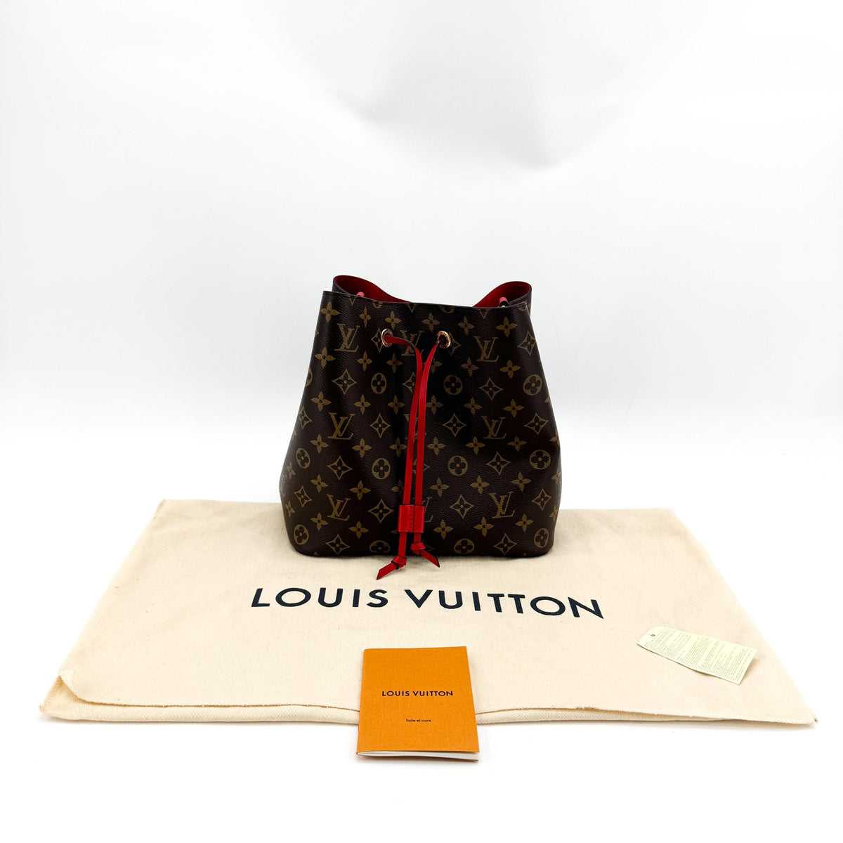 Louis Vuitton Neo Noé MM Monogram Coquericot