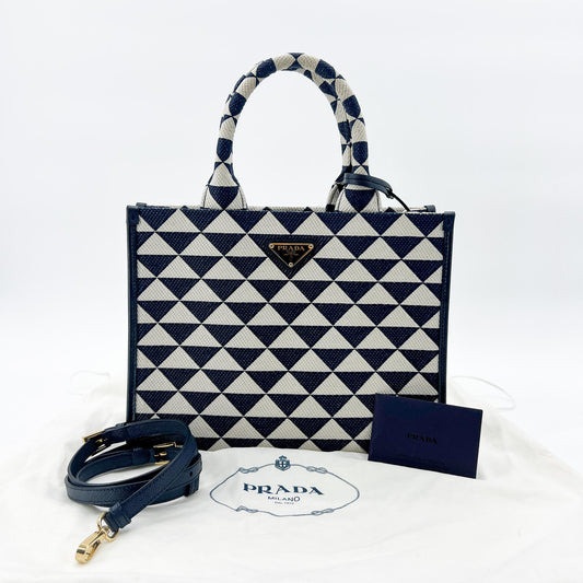 Sac cabas en tissu brodé du logo Prada
