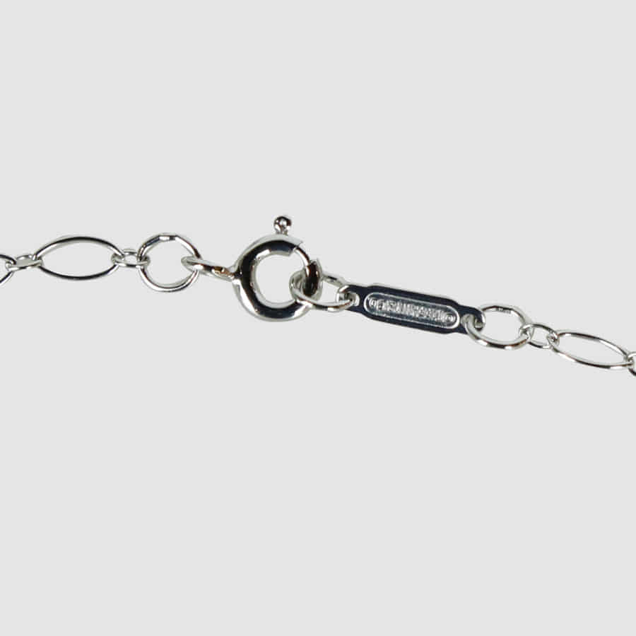 Ann Co. Atlas Diamond Key Pendant White Gold Necklace