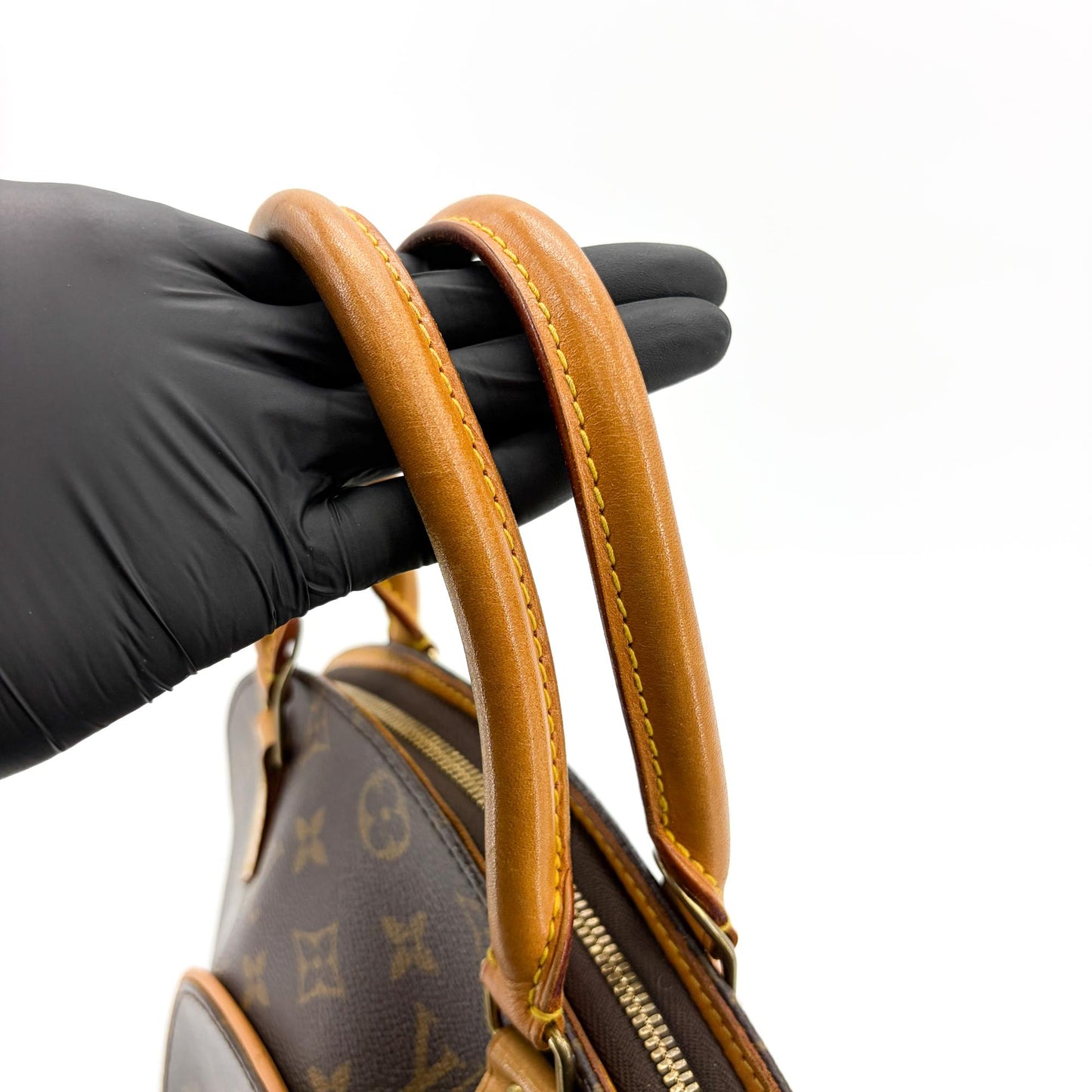 Louis Vuitton Monogram Ellipse MM