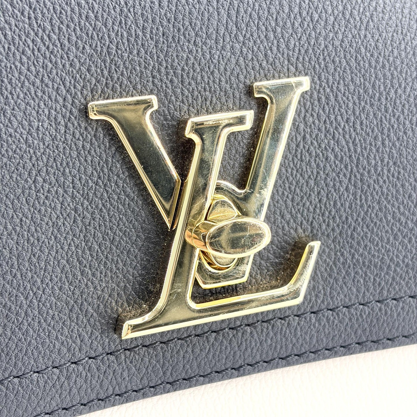 Louis Vuitton Lockme Tender Black Cream