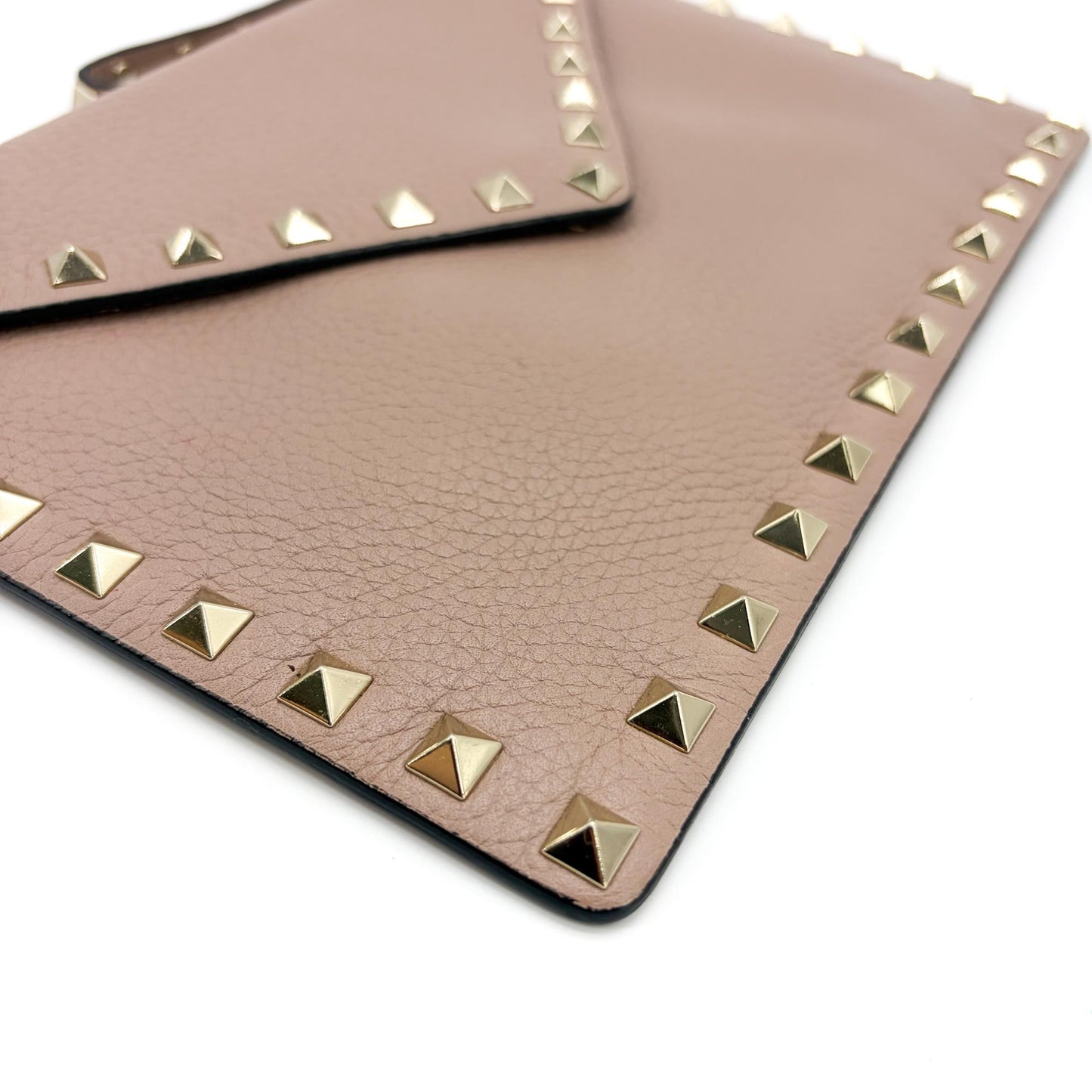 Valentino Garavani Rockstud Grain Calfskin Pouch Poudre