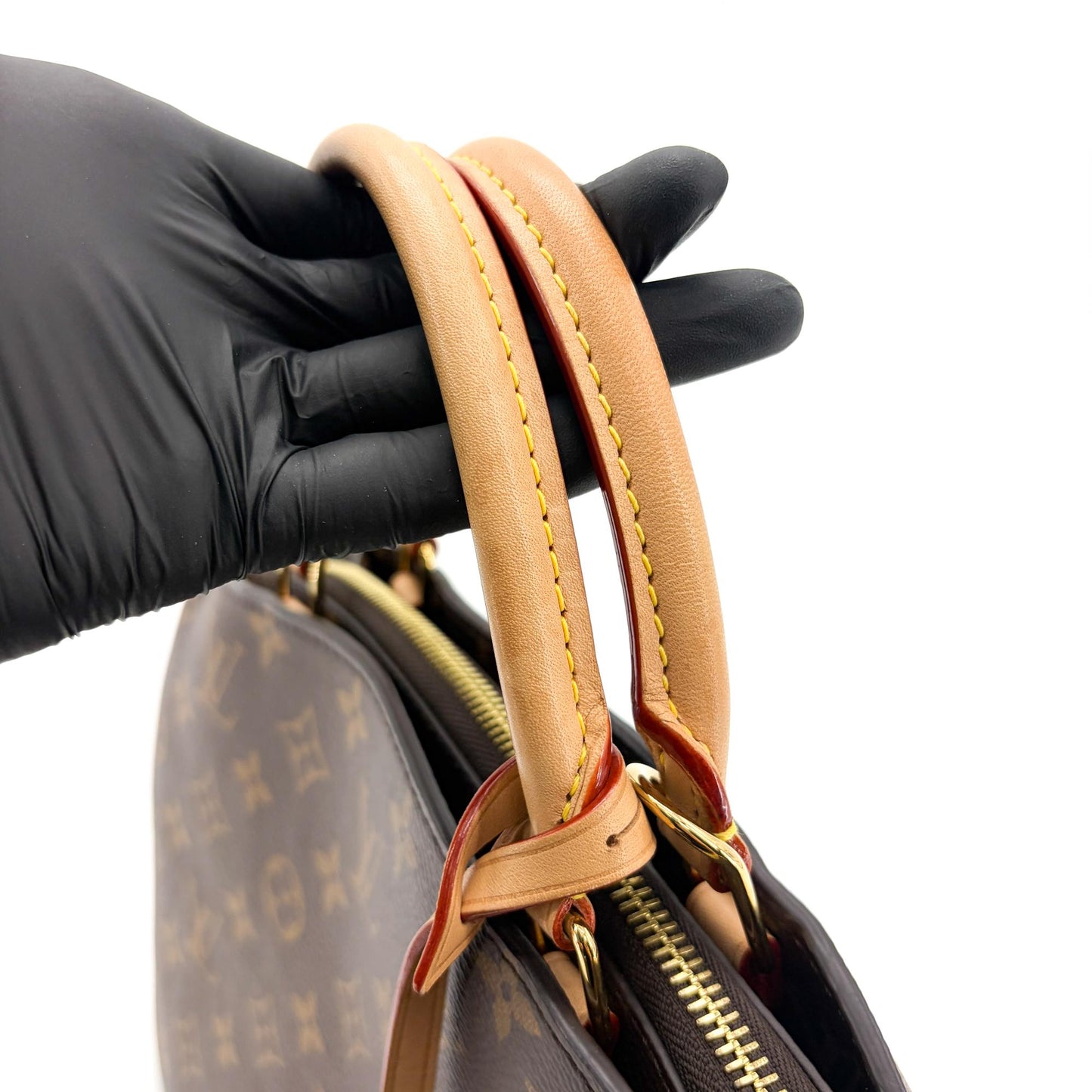 Louis Vuitton Montaigne MM Monogram