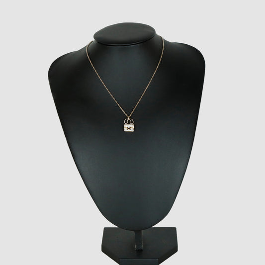 Amulette Constance Diamond Pendant Necklace