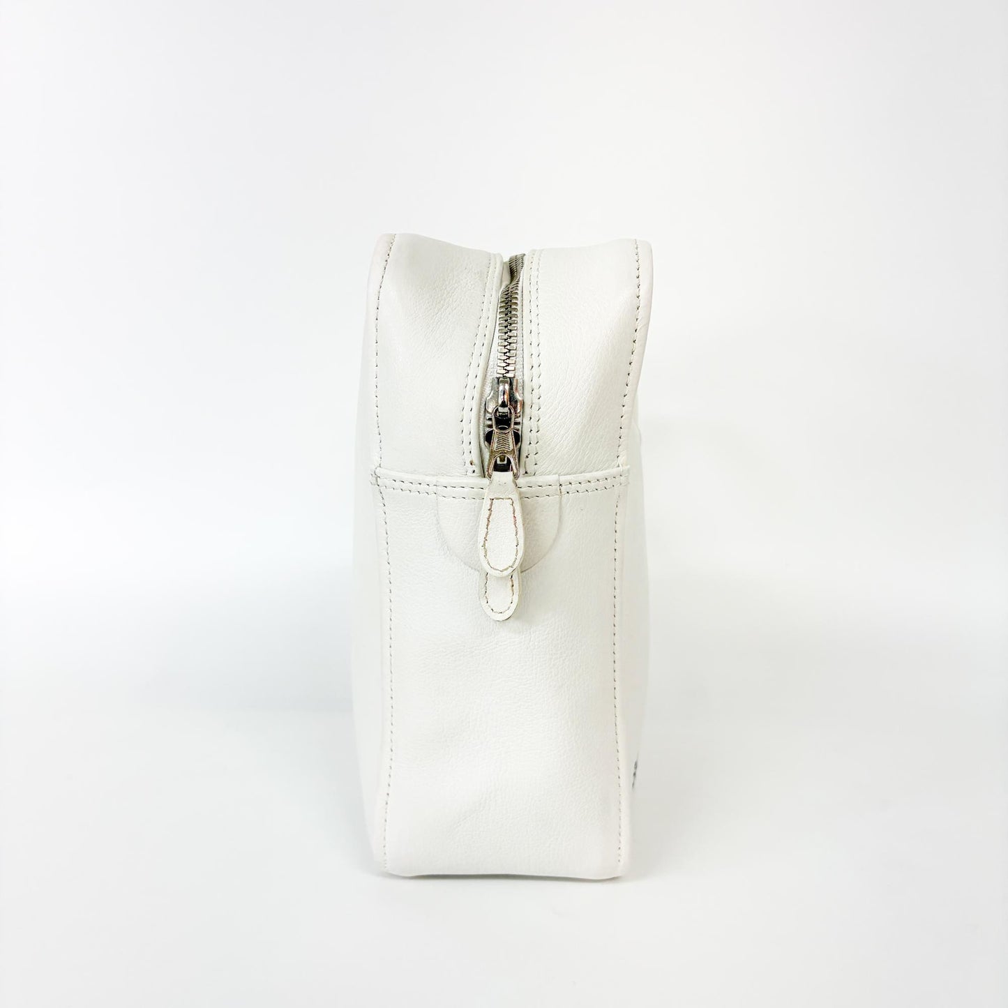 Balenciaga Triangle Duffle S White