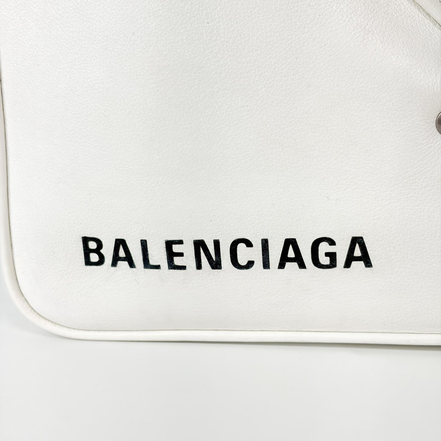 Balenciaga Triangle Duffle S White