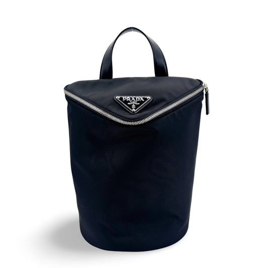 Sac seau à poignée supérieure en nylon Prada noir