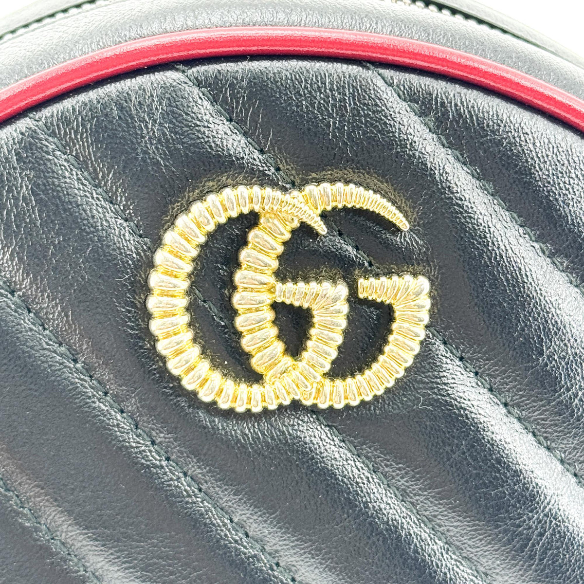 Gucci GG Marmont Round Mini Crossbody Bag Black
