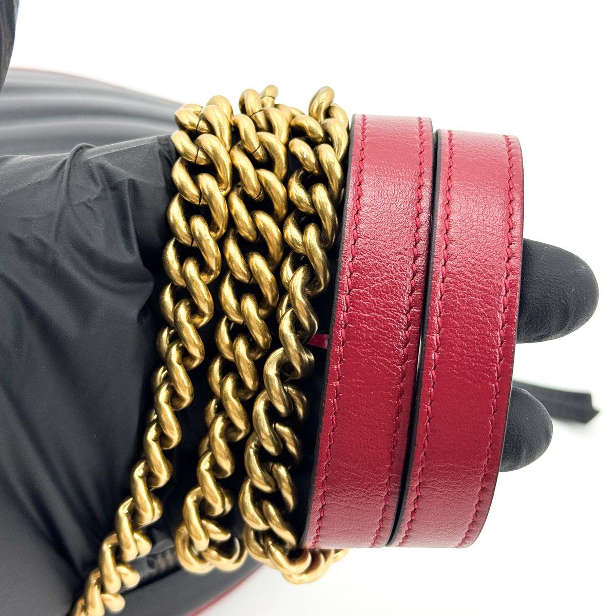 Gucci GG Marmont Round Mini Crossbody Bag Black
