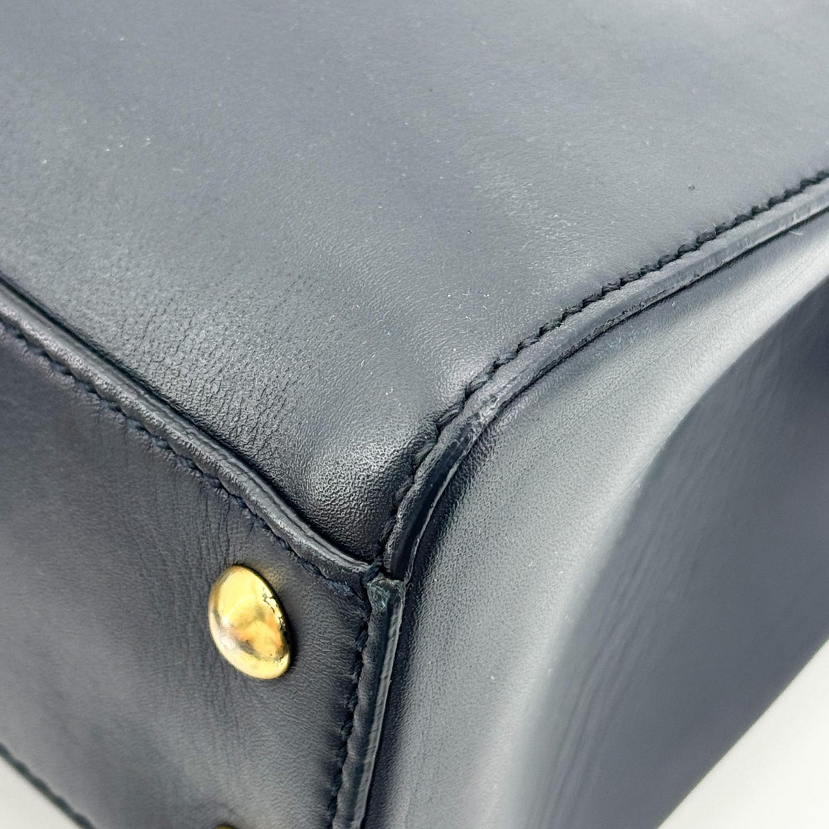 Gucci Sylvie Leather Mini Top Handle Bag Black