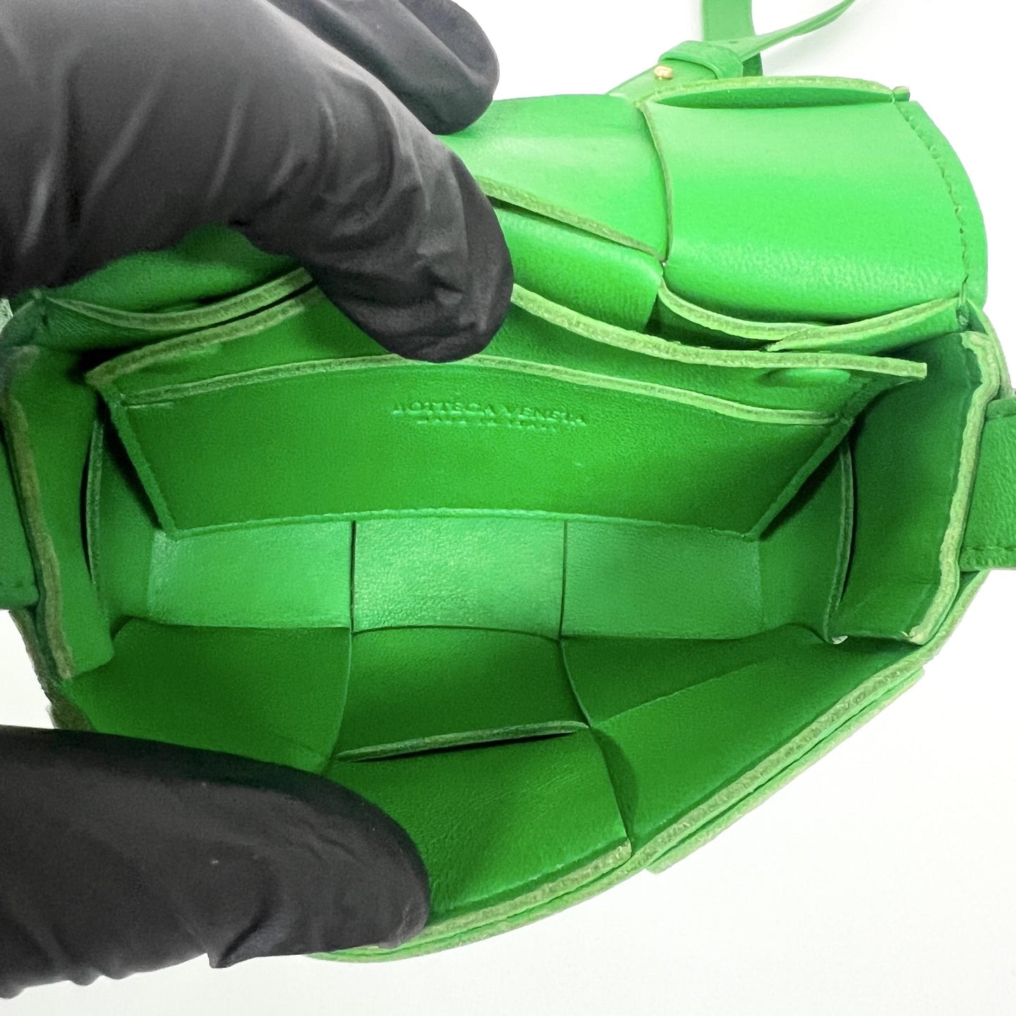 Bottega Veneta Cassette Bag Mini Parakit Green